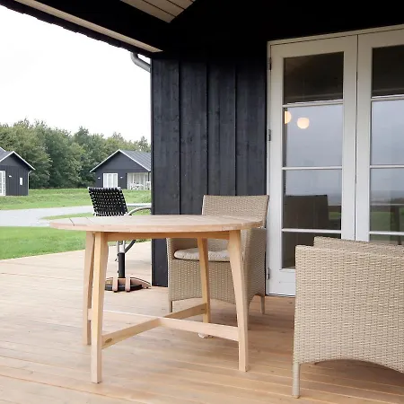 Two-bedroom Holiday In *